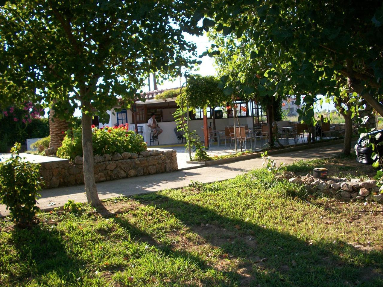 San Antonio Apartments Kolimvarion Bagian luar foto